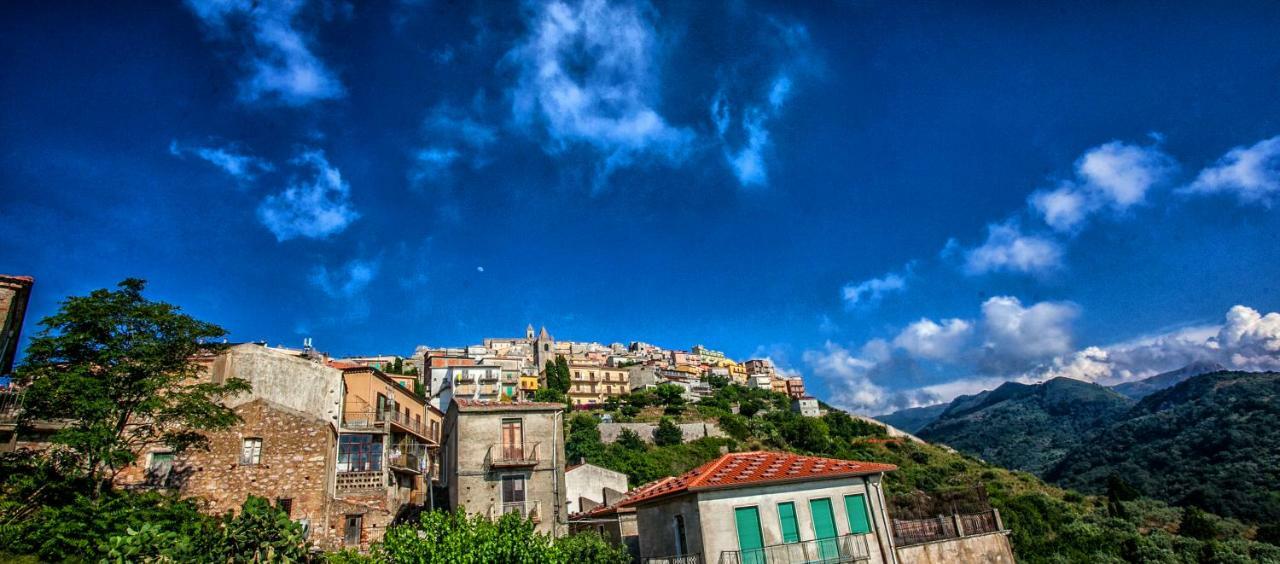 Apartmán Mansarda Sopra Il Mare San Marco d'Alunzio Exteriér fotografie